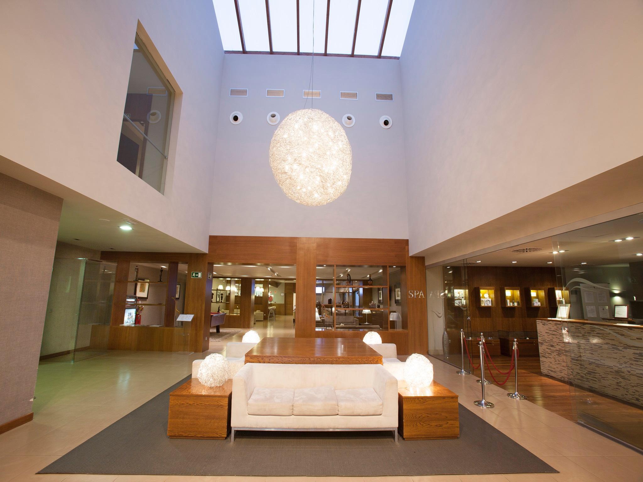 Hotel Spa Attica21 Vilalba Εξωτερικό φωτογραφία